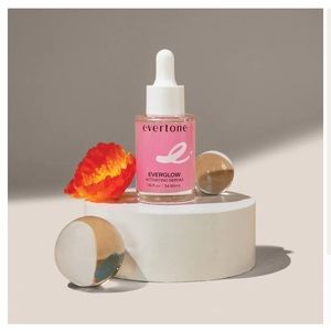(NWT) Evertone Everglow Activating Serum